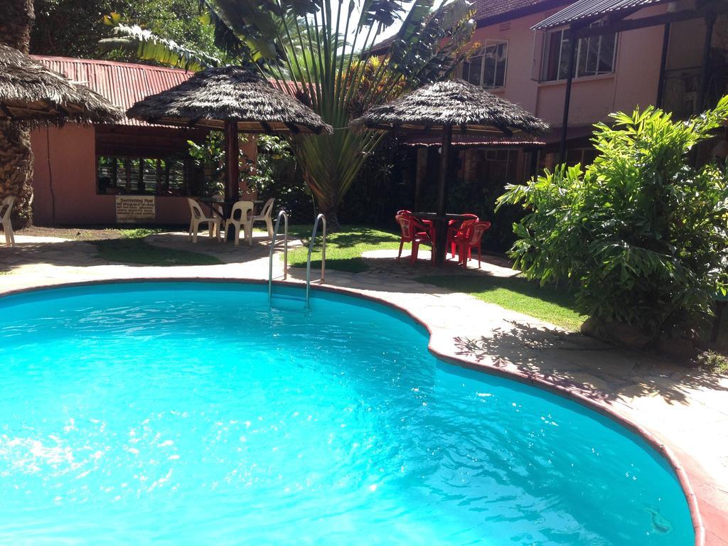 Outpost Lodge Arusha Kültér fotó