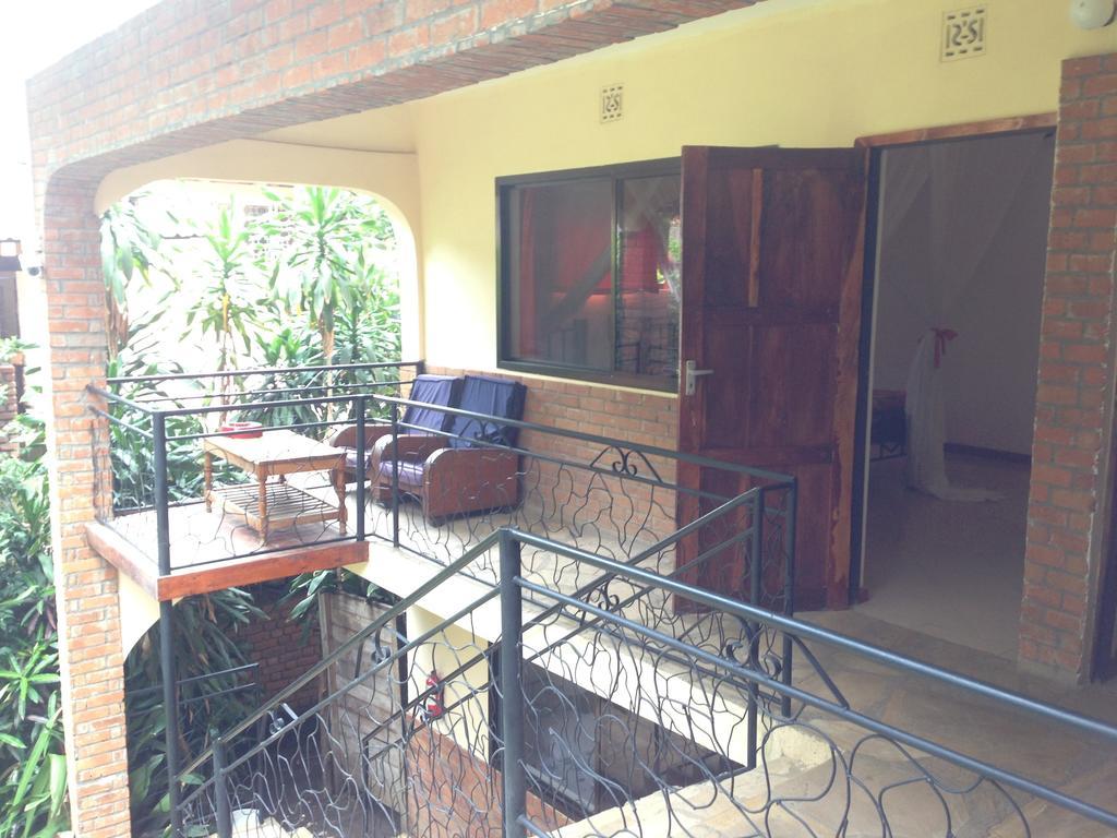 Outpost Lodge Arusha Szoba fotó